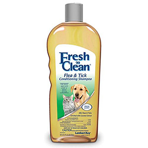 10. Fresh'n Clean Flea and Tick Shampoo